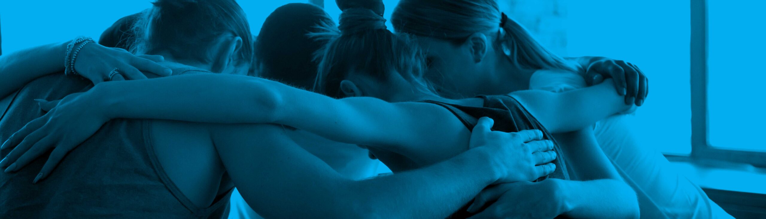 Carrières_Page_En-tête_cyan-scaled