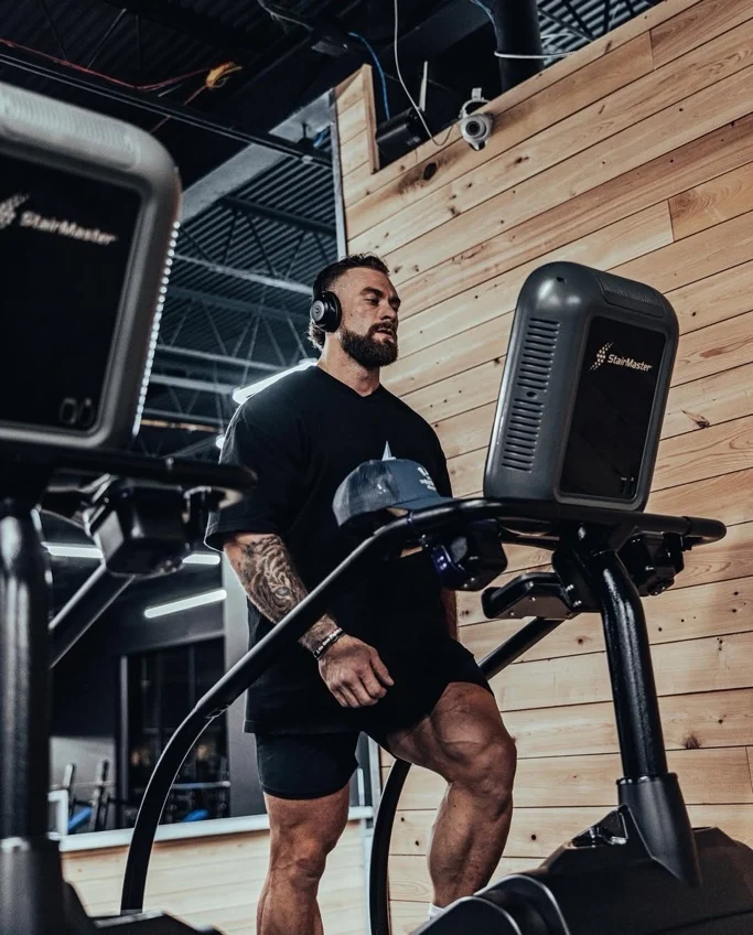 L'ascension qui a révolutionné le cardio : comment StairMaster un secteur et continue de le dominer
